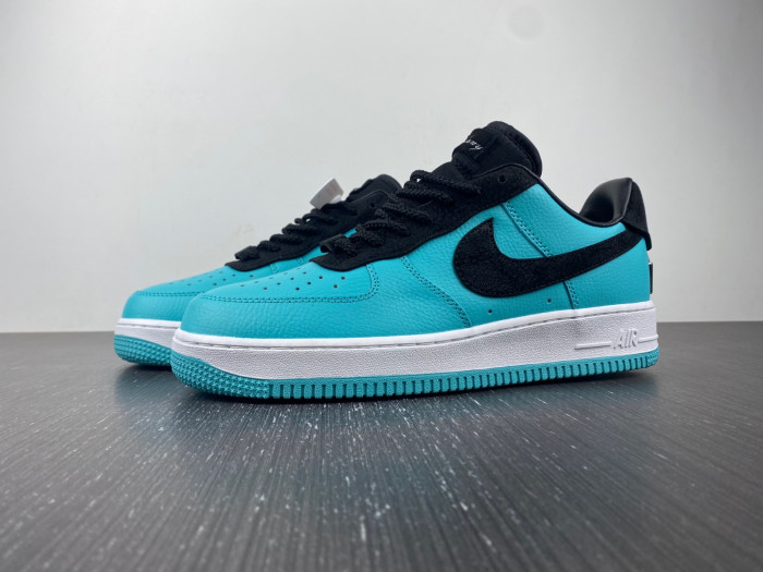 T*f*ny & co. x nike air force 1 low dz1382-002