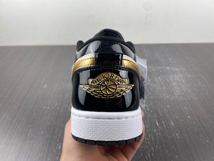 jordan 1 low se gold toe  - dr6970-071
