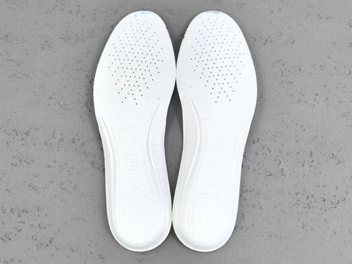 prad sneakers