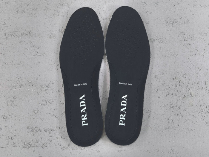 prad sneakers