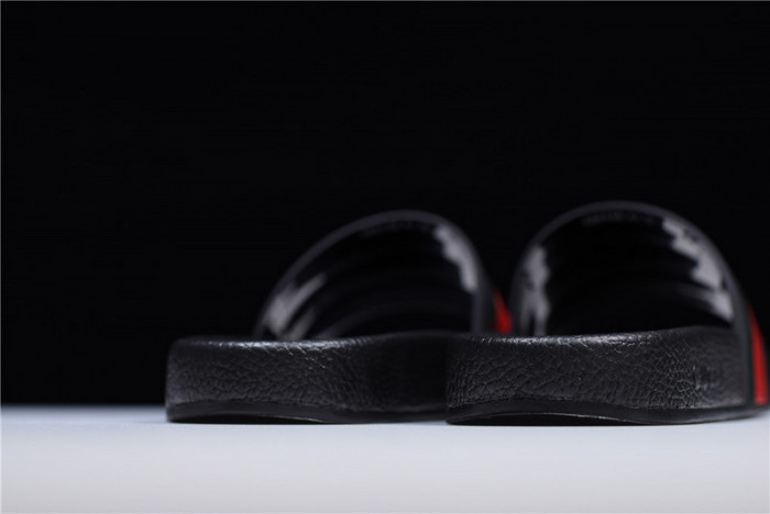 gucc slippers