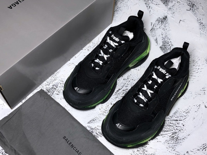 blcg sneaker triple.s.gomma noir green  541624-w0901-2140