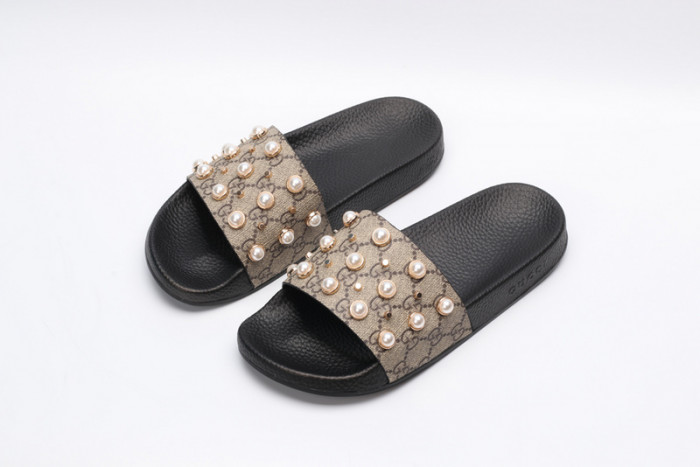 gucc slippers