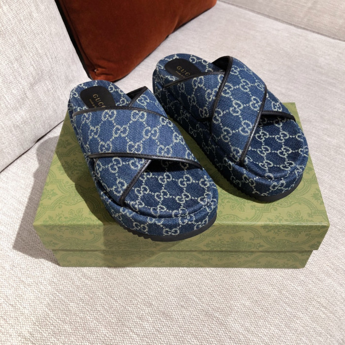 gucc slippers