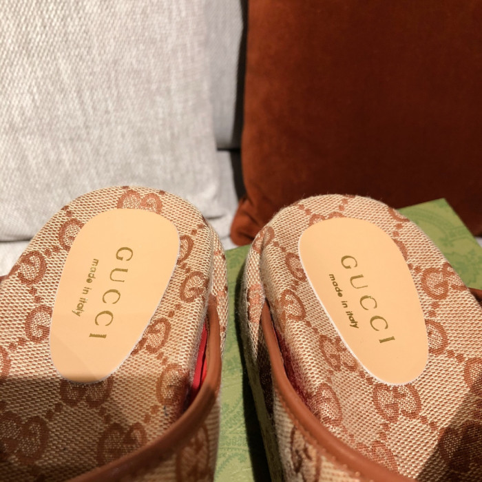 gucc slippers