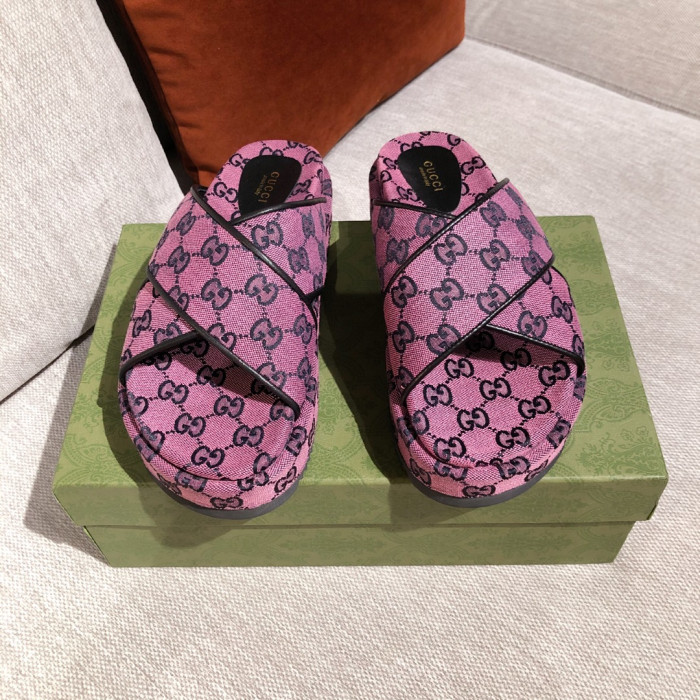 gucc slippers