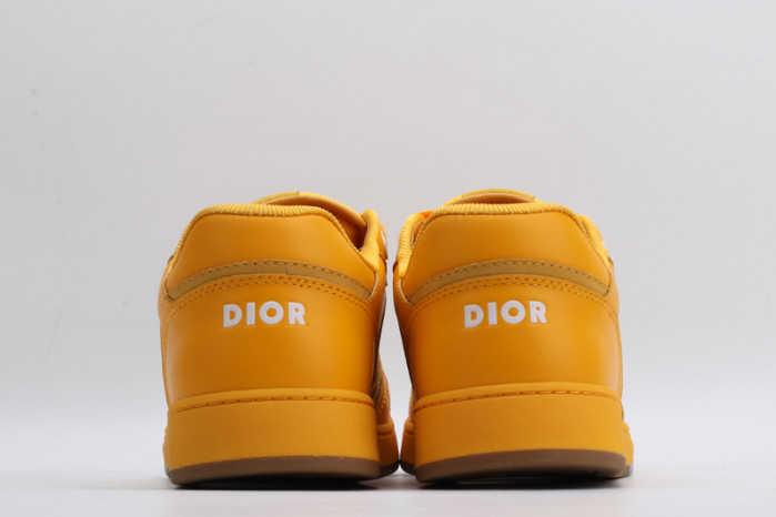 d10r b27 sneaker