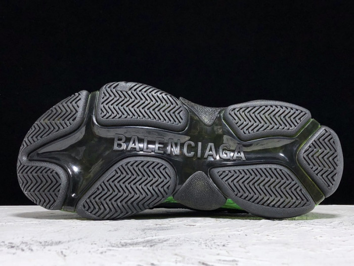 blcg sneaker triple.s.gomma noir green  541624-w0901-2140
