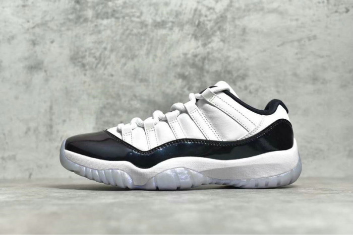 air jordan 11 retro low ''emerald''  528895-145