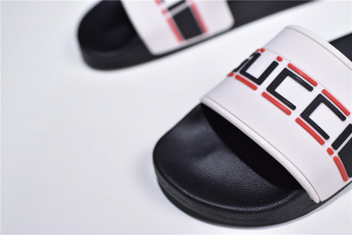 gucc slippers