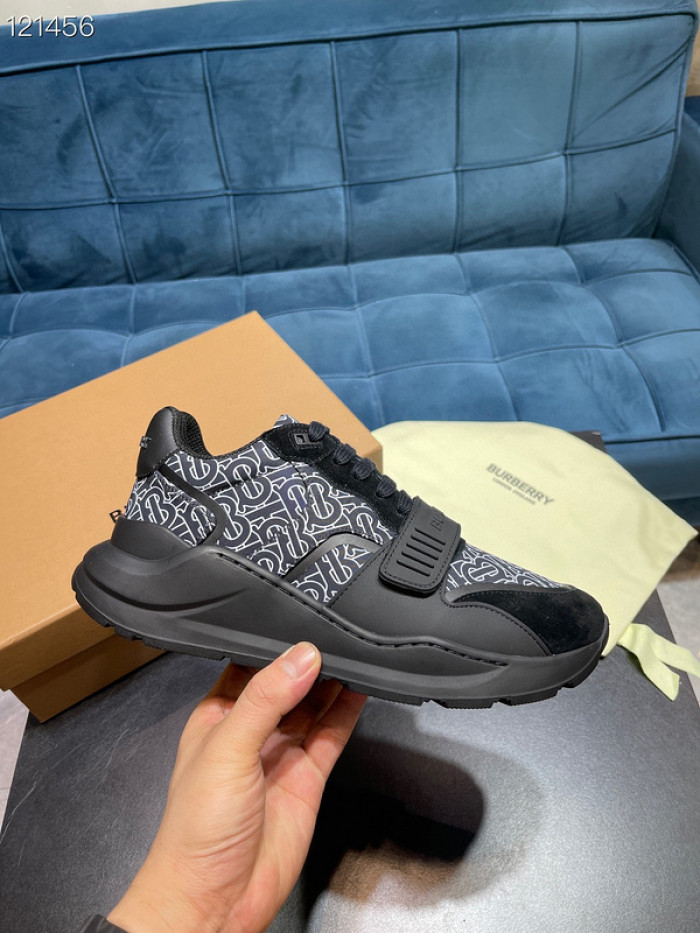 bur sneaker