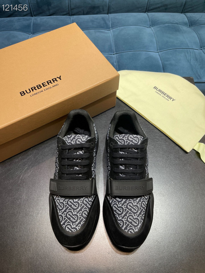 bur sneaker