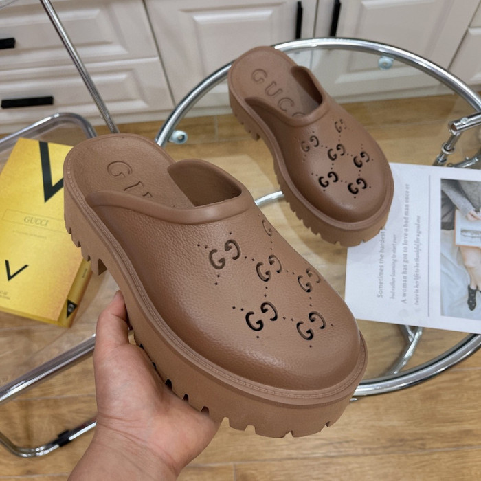 gucc slippers