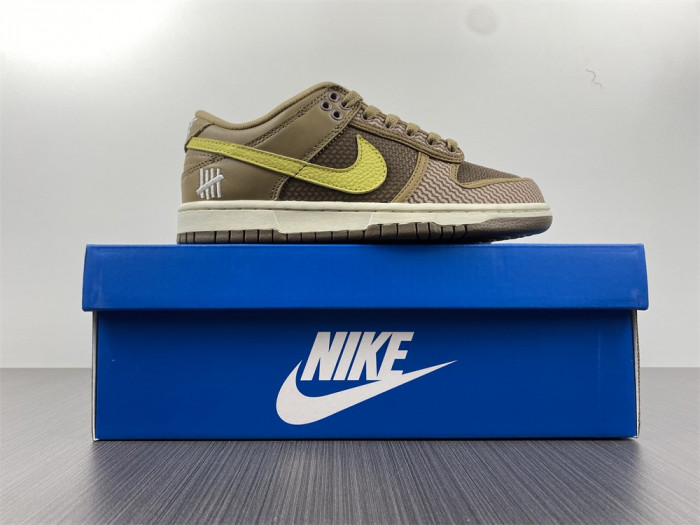 undefeated x dunk low sp ''canteen'' - nike - dh3061 200
