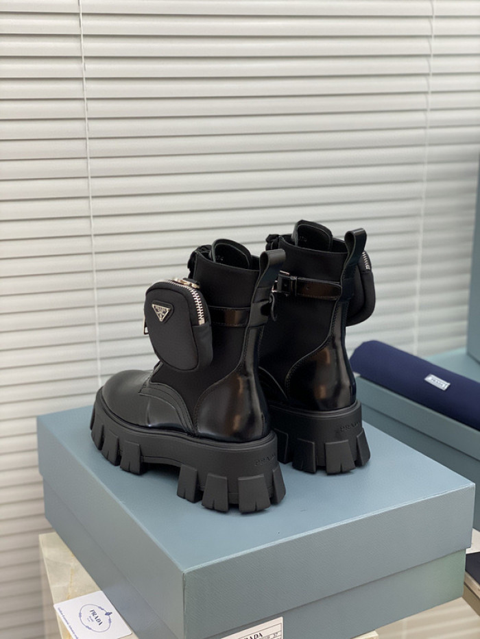 pra_da boots