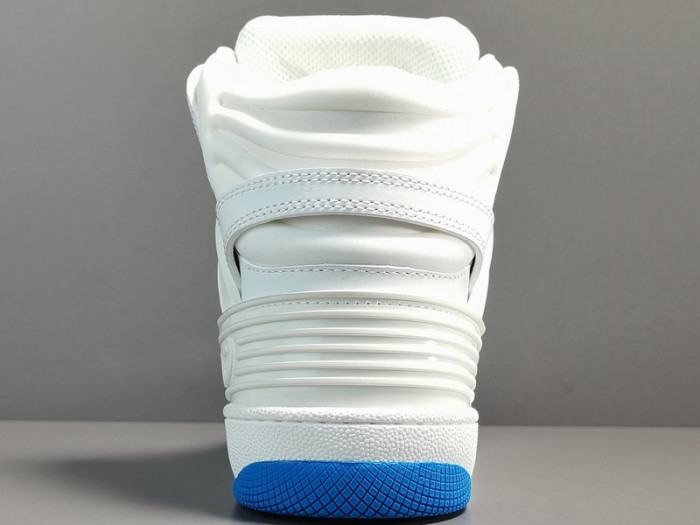 G*u*i basket sneaker
