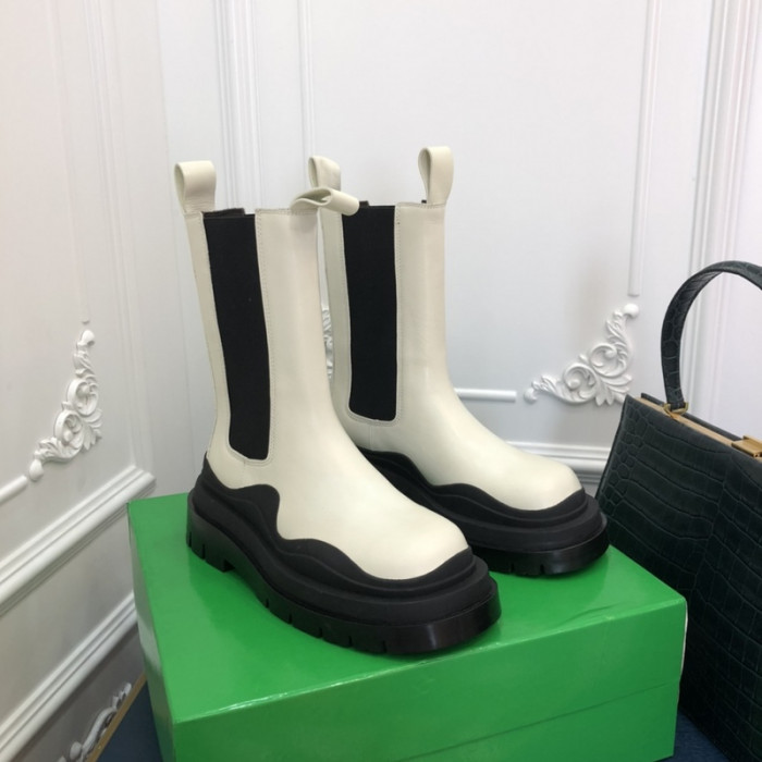 Bo*te*ga ve*ne*ta boots