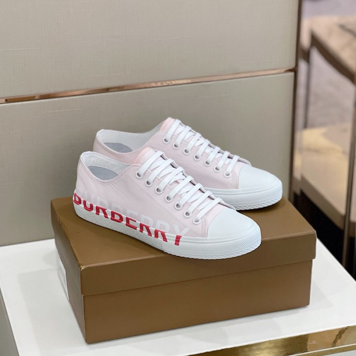 bur sneaker