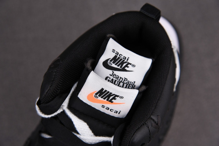 nike sacai x jean paul gaultier x vaporwaffle 