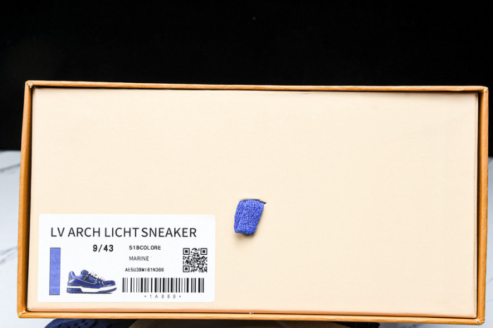 l0vt sneaker