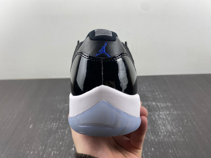 air jordan 11 “space jam ” fv5104-004