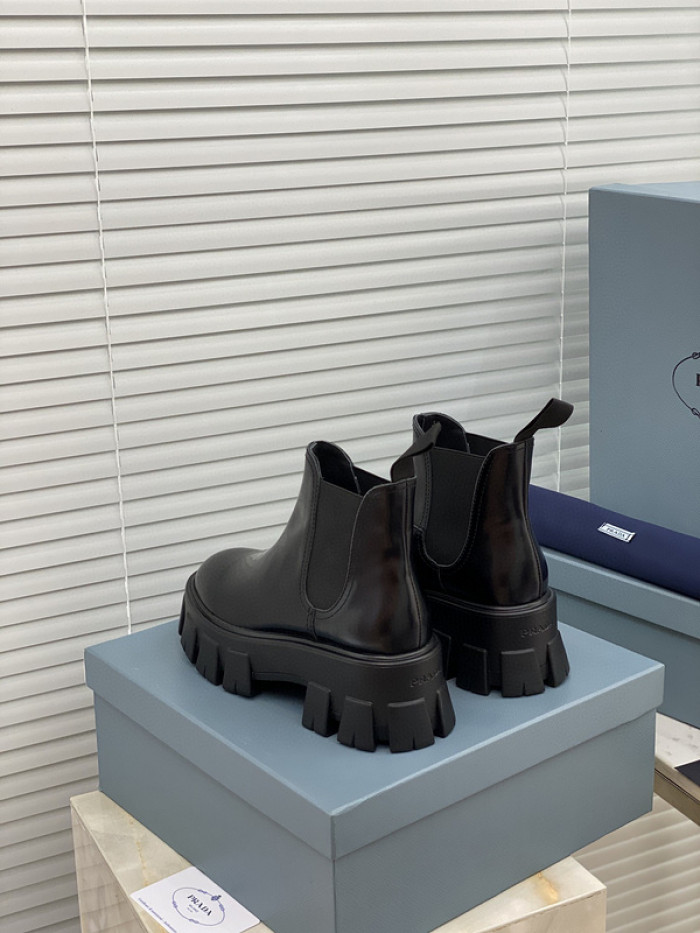 pra_da boots