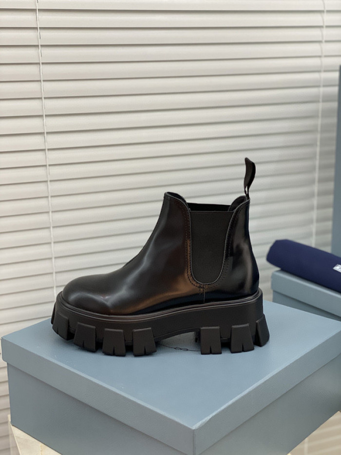 pra_da boots