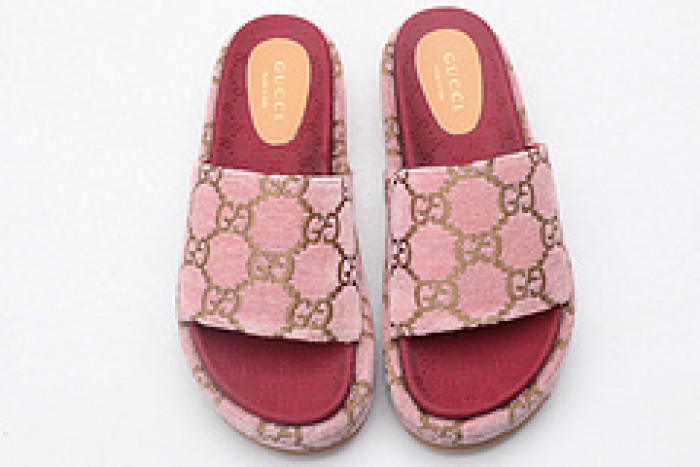 gucc slippers