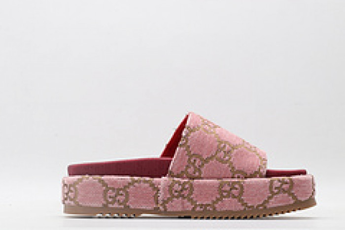 gucc slippers