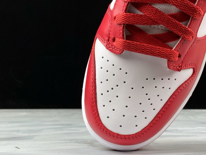 nike dunk low sp “university red”  cu1727-100