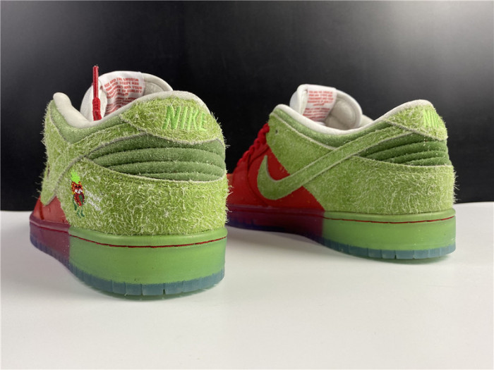 nike sb dunk low"strawberry cough" cw7093-601