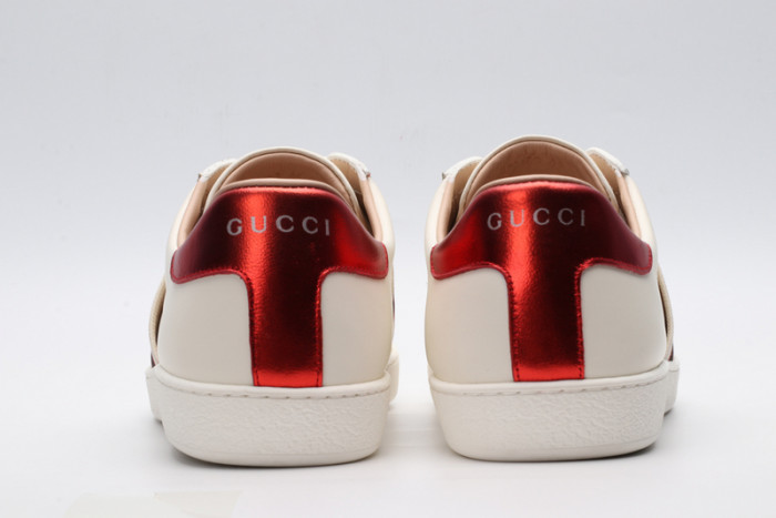 gucc ace embroidered low-top sneaker