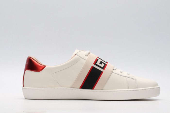 gucc ace embroidered low-top sneaker
