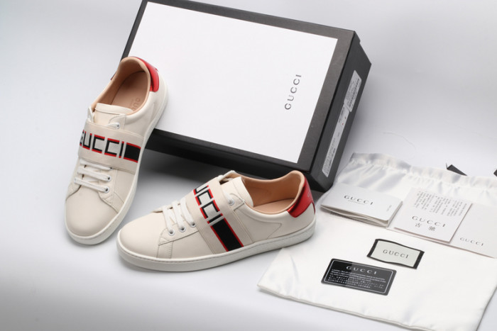 gucc ace embroidered low-top sneaker