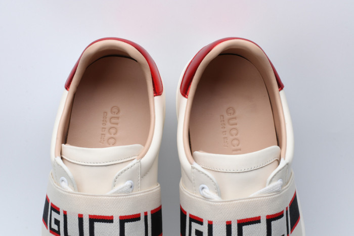 gucc ace embroidered low-top sneaker