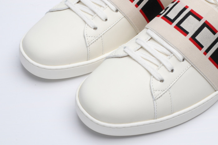gucc ace embroidered low-top sneaker