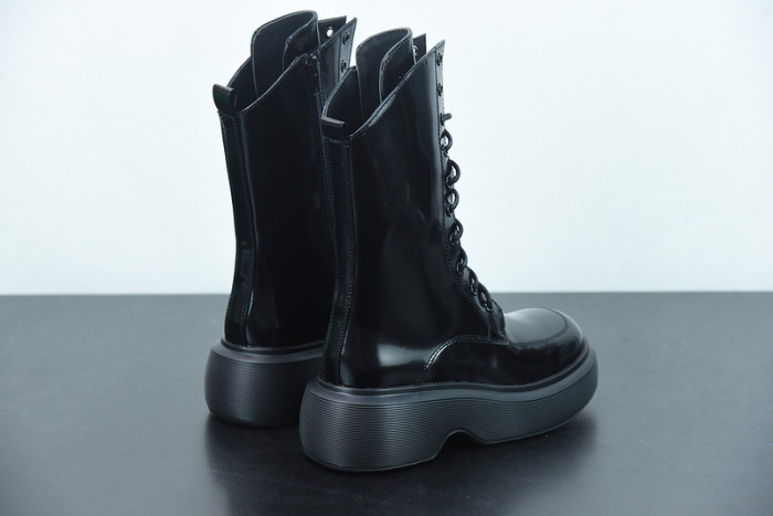 Bo*te*ga ve*ne*ta boots