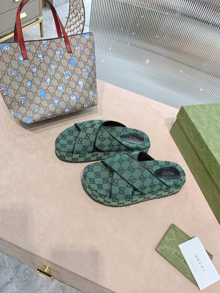 gucc slippers