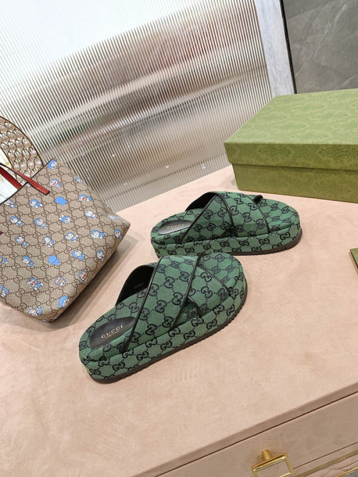 gucc slippers