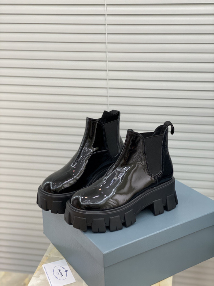 pra_da boots