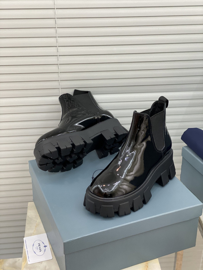 pra_da boots