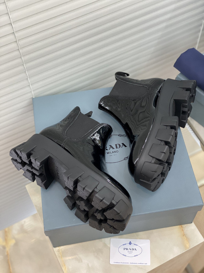 pra_da boots