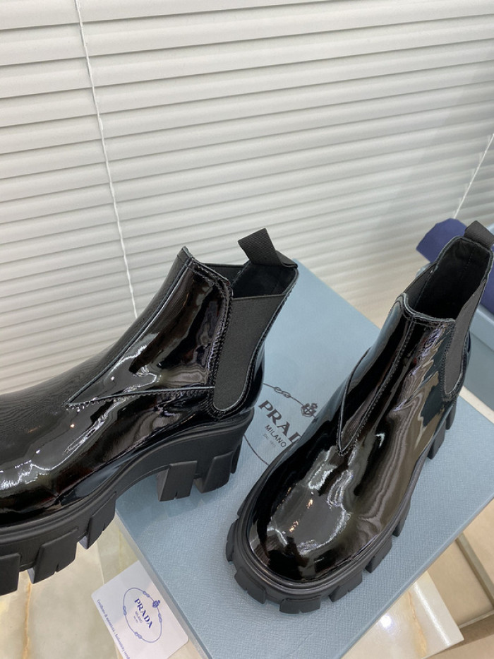 pra_da boots