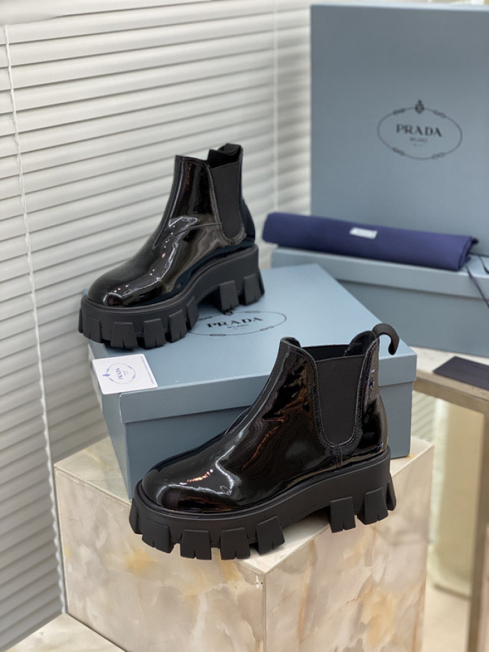 pra_da boots