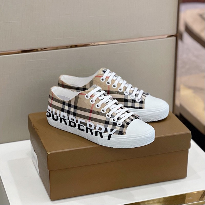 bur  sneaker