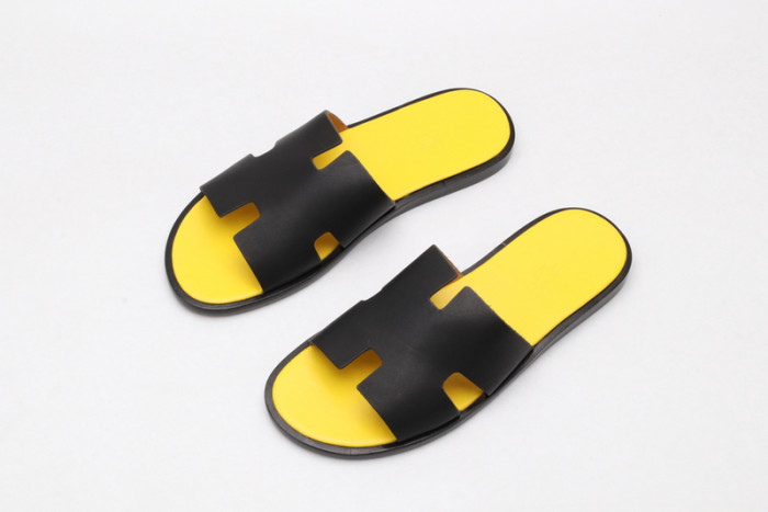 herm*s slippers