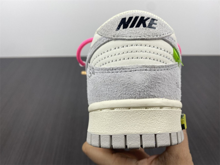 ofw x dunk low 