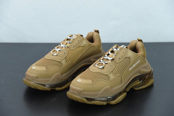 blcg sneaker triple.s.