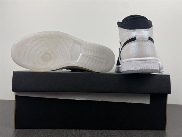 air jordan 1 mid white black diamond dh6933-100