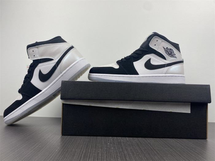 air jordan 1 mid white black diamond dh6933-100